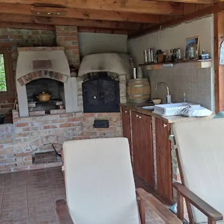 Majus Apartman - Nyaralo A Balatonnal *