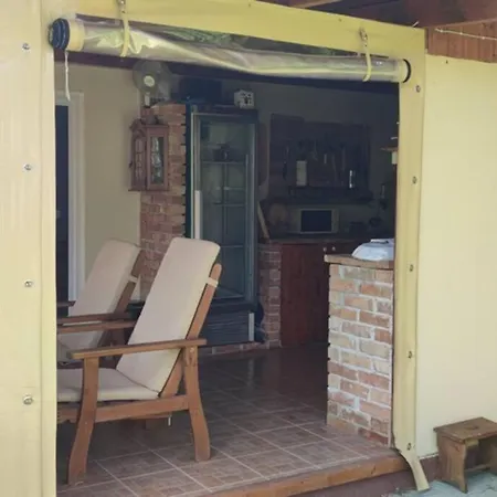 Feriehus Majus Apartman - Nyaralo A Balatonnal